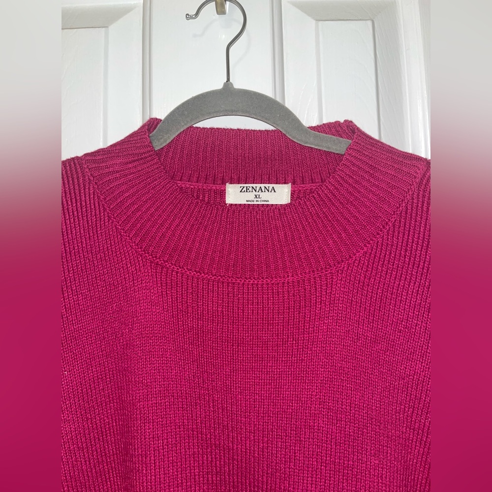 Pink sweater - Picture 2 of 3